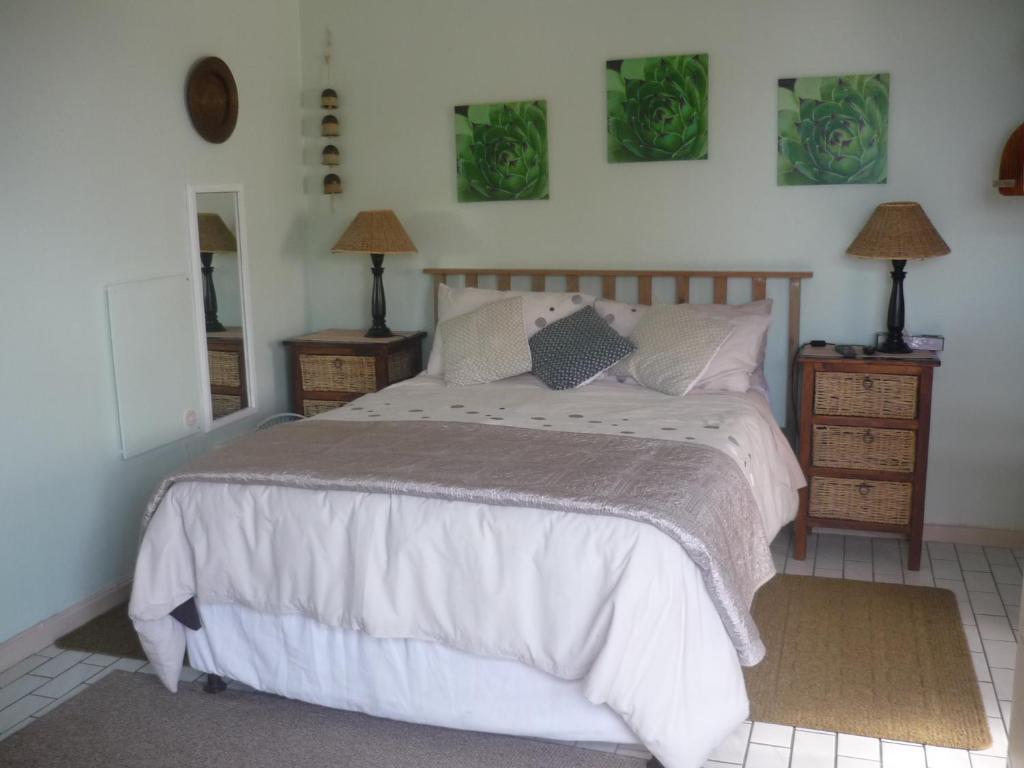 A1 Kynaston Self Catering Or Bed And Breakfast Jeffreys Bay Exterior foto