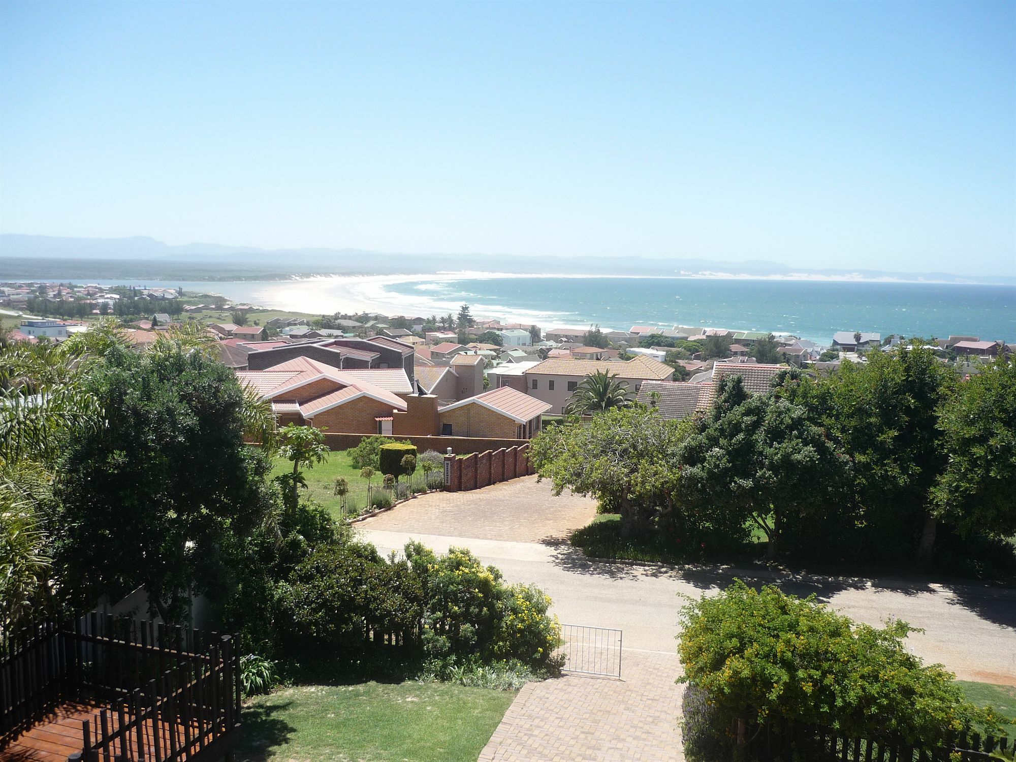 A1 Kynaston Self Catering Or Bed And Breakfast Jeffreys Bay Exterior foto