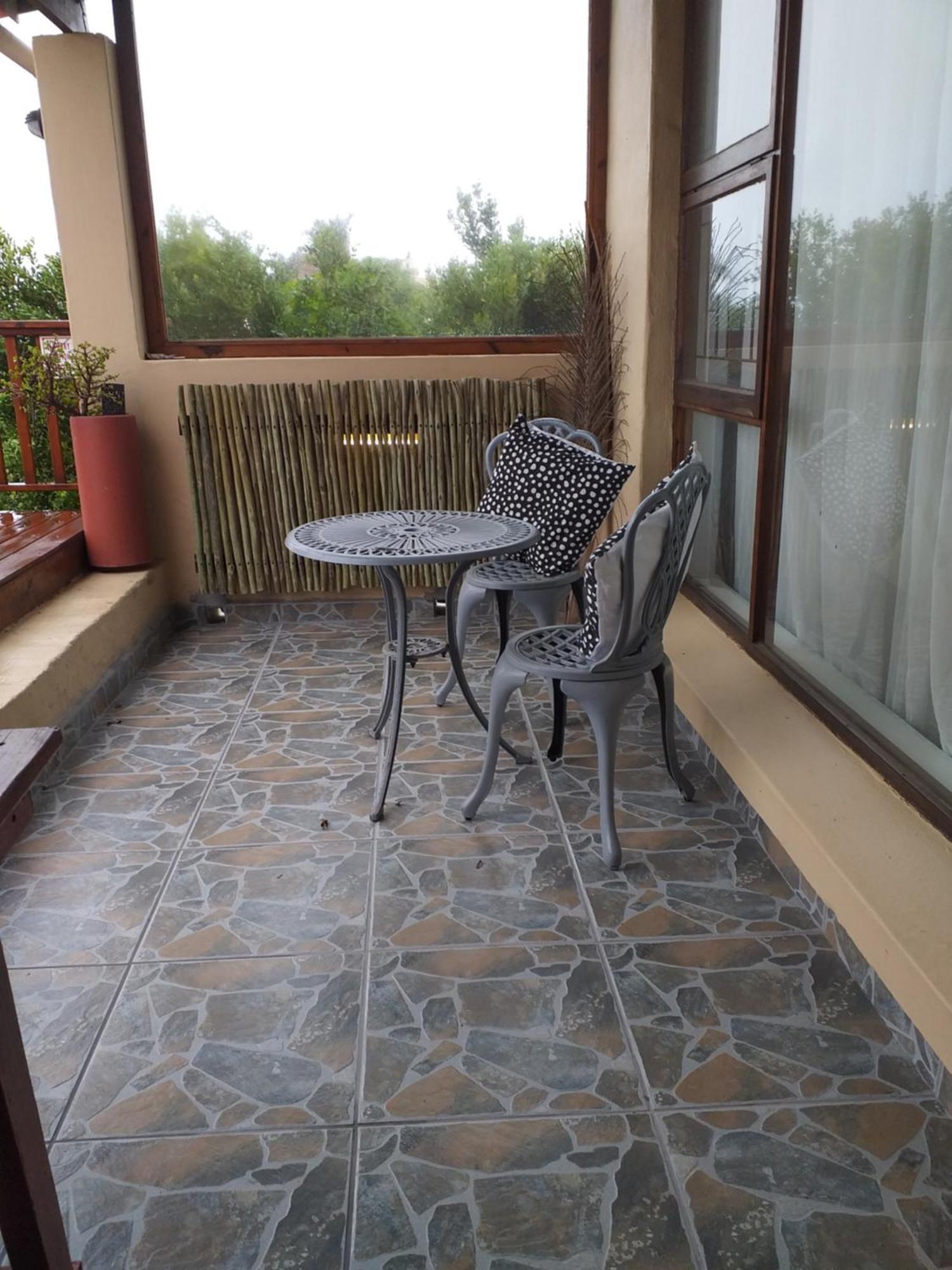 A1 Kynaston Self Catering Or Bed And Breakfast Jeffreys Bay Exterior foto
